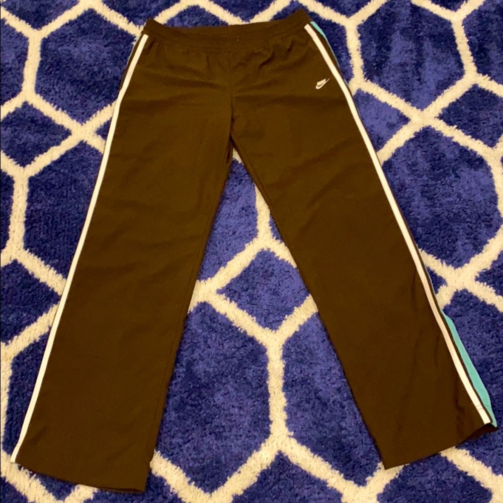 EUC Nike Polyester Jogging Pants 💕